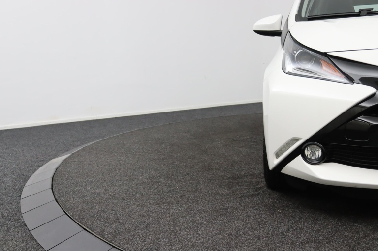 Toyota Aygo - 1.0 VVT-i x-wave 36
