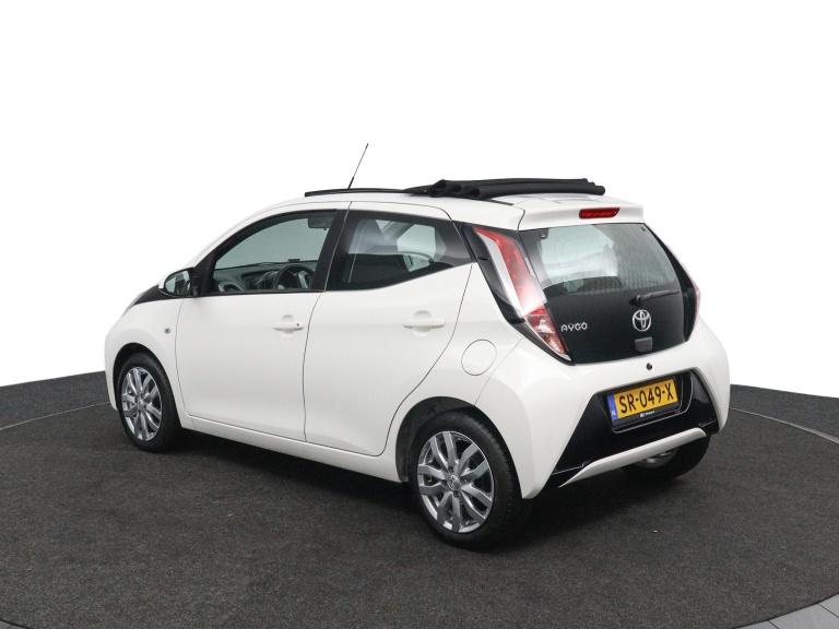Toyota Aygo - 1.0 VVT-i x-wave 4