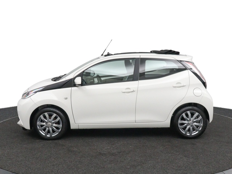 Toyota Aygo - 1.0 VVT-i x-wave 5