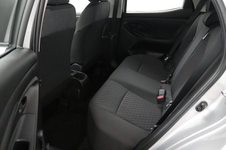 Toyota Yaris - 1.5 VVT-i Active 12