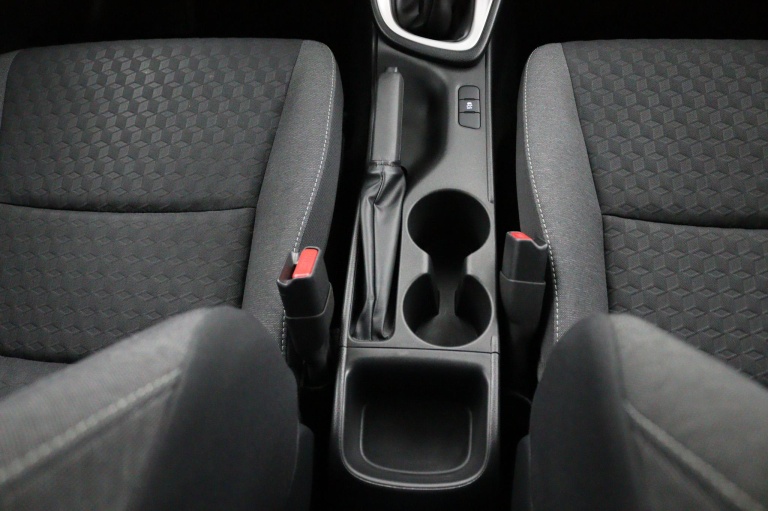 Toyota Yaris - 1.5 VVT-i Active 36