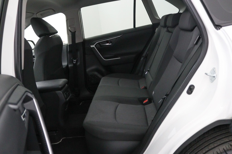 Toyota RAV4 - 2.5 Hybrid Active 18