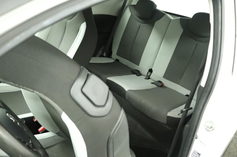 Toyota Aygo - 1.0 VVT-i x-play 17