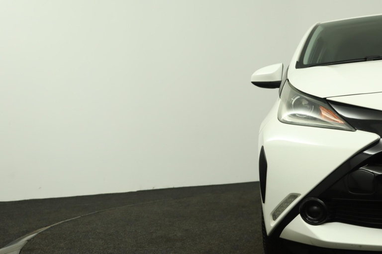 Toyota Aygo - 1.0 VVT-i x-play 34