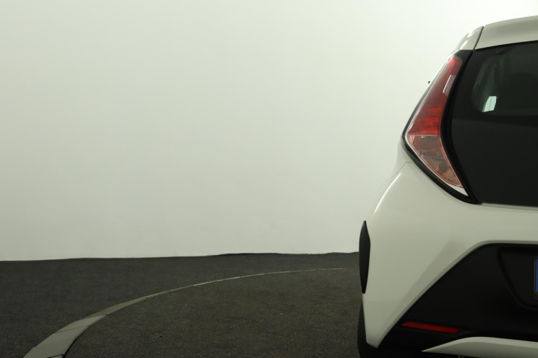 Toyota Aygo - 1.0 VVT-i x-play 36