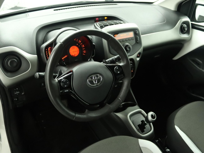 Toyota Aygo - 1.0 VVT-i x-play