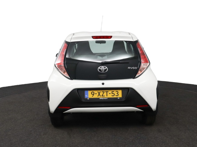 Toyota Aygo - 1.0 VVT-i x-play