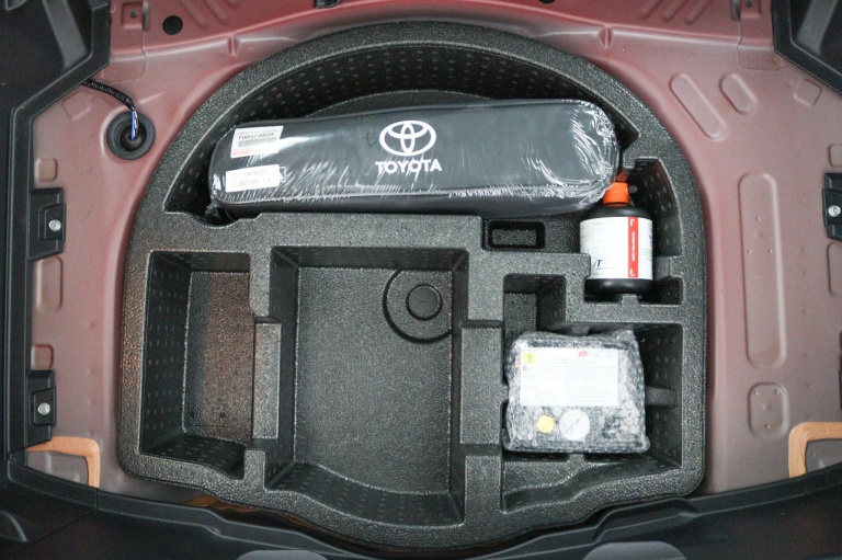 Toyota Yaris - 1.5 Hybrid Dynamic 32