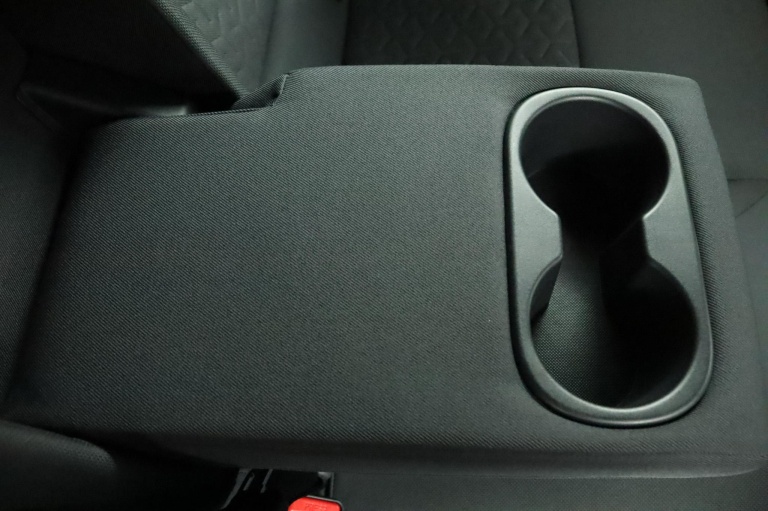 Toyota Corolla - 1.2 Turbo Active 41