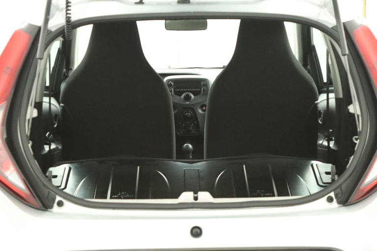 Toyota Aygo - 1.0 VVT-i x-fun 24