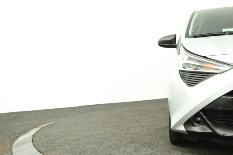 Toyota Aygo - 1.0 VVT-i x-fun 33