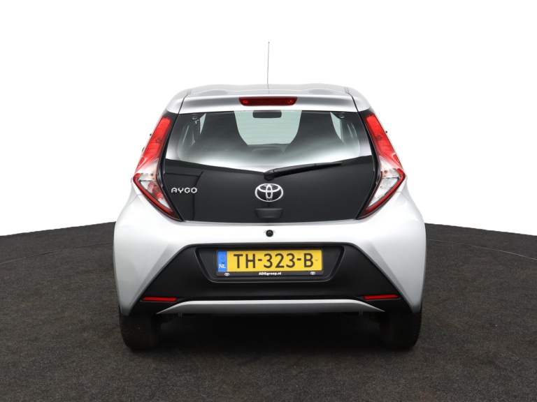 Toyota Aygo - 1.0 VVT-i x-fun 56