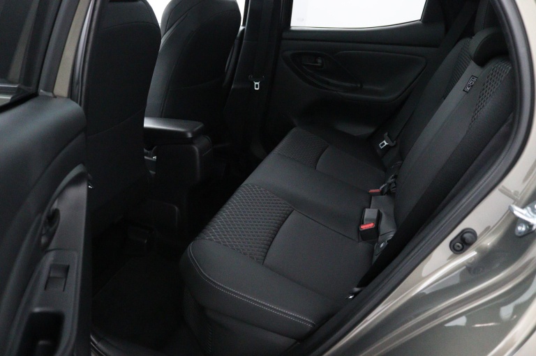 Toyota Yaris - 1.5 Hybrid 130 Executive 10