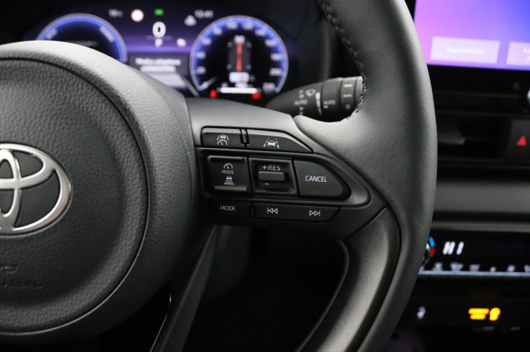 Toyota Yaris - 1.5 Hybrid 130 Executive 17