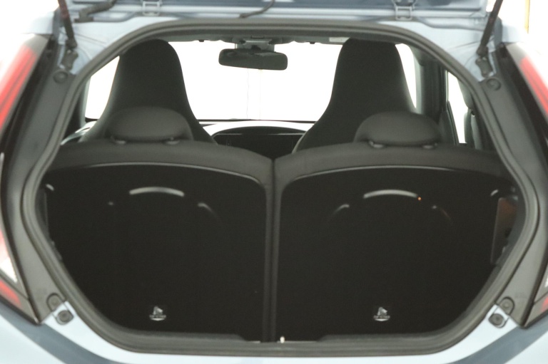 Toyota Aygo X - 1.0 VVT-i MT Play 24