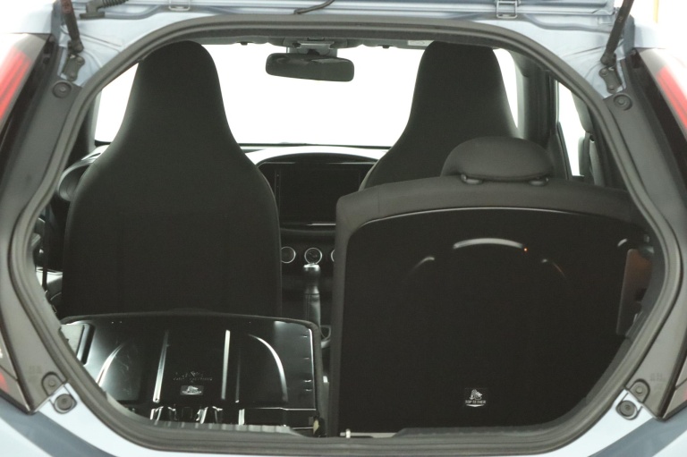 Toyota Aygo X - 1.0 VVT-i MT Play 25