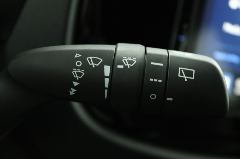 Toyota Aygo X - 1.0 VVT-i MT Play 31