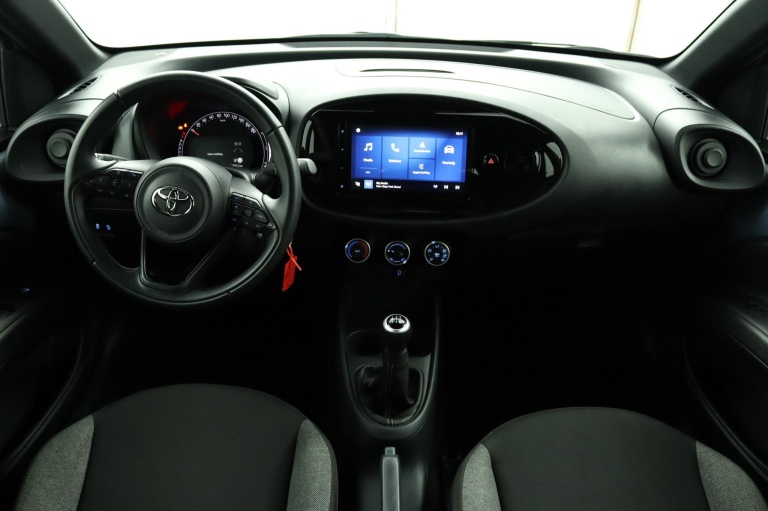 Toyota Aygo X - 1.0 VVT-i MT Play 4