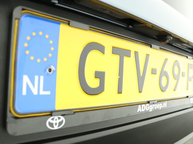 Toyota Aygo X - 1.0 VVT-i MT Play