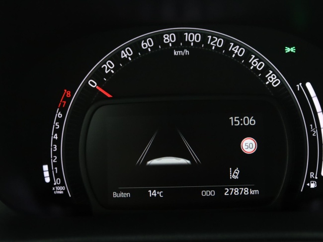 Toyota Aygo X - 1.0 VVT-i MT Play