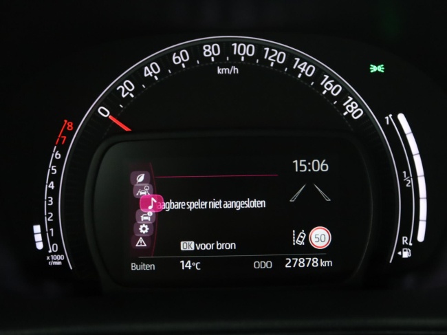 Toyota Aygo X - 1.0 VVT-i MT Play