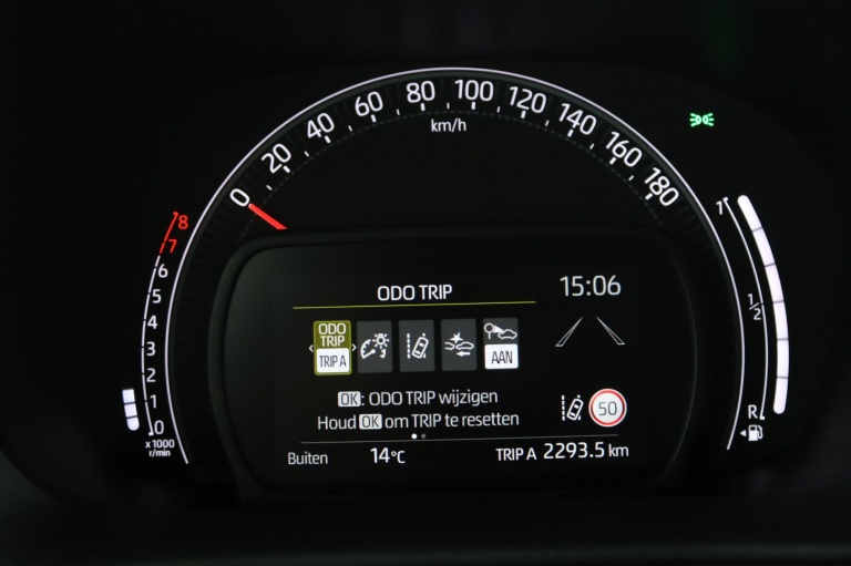 Toyota Aygo X - 1.0 VVT-i MT Play 48
