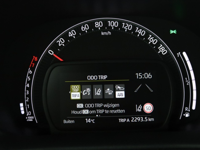 Toyota Aygo X - 1.0 VVT-i MT Play