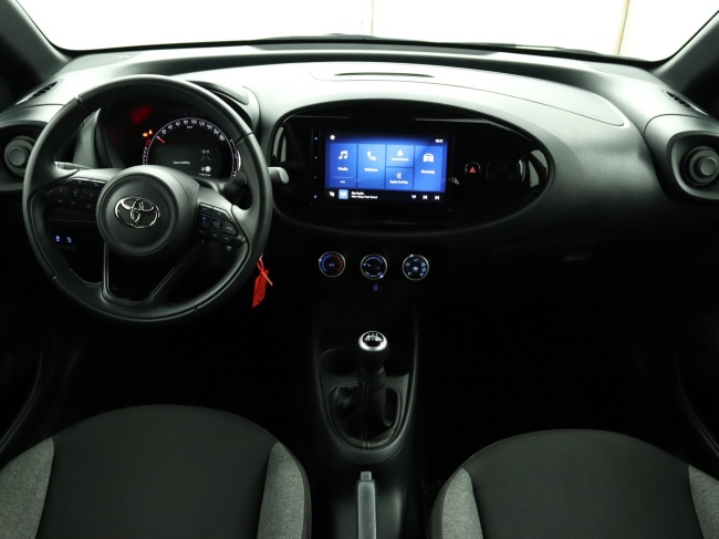 Toyota Aygo X - 1.0 VVT-i MT Play