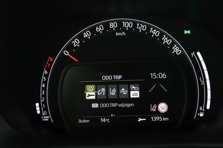 Toyota Aygo X - 1.0 VVT-i MT Play 50