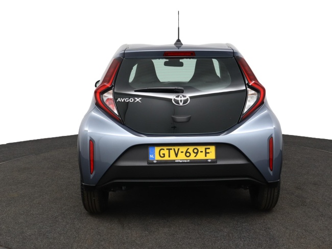 Toyota Aygo X - 1.0 VVT-i MT Play