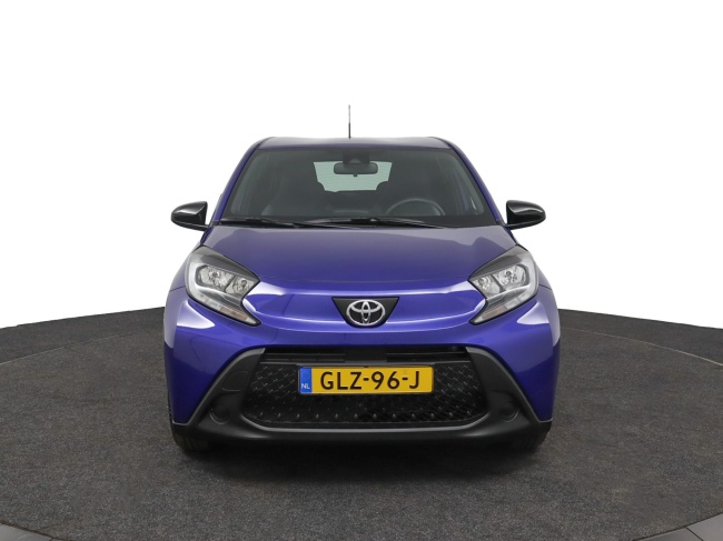 Toyota Aygo X - 1.0 VVT-i MT Play