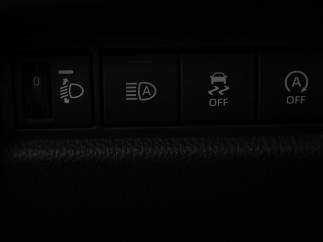 Toyota Aygo X - 1.0 VVT-i MT Play