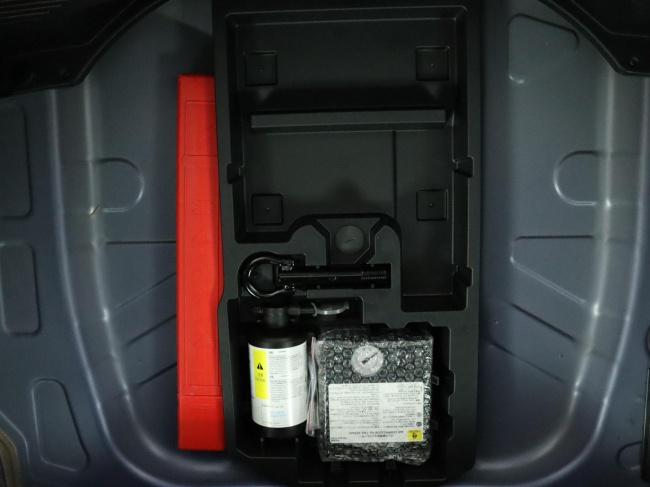 Toyota Aygo X - 1.0 VVT-i MT Play