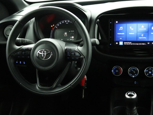 Toyota Aygo X - 1.0 VVT-i MT Play