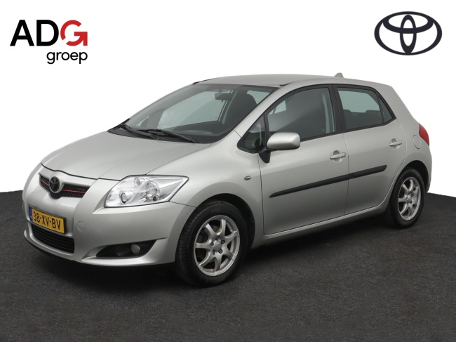 Toyota Auris - 1.6-16V Sol Business