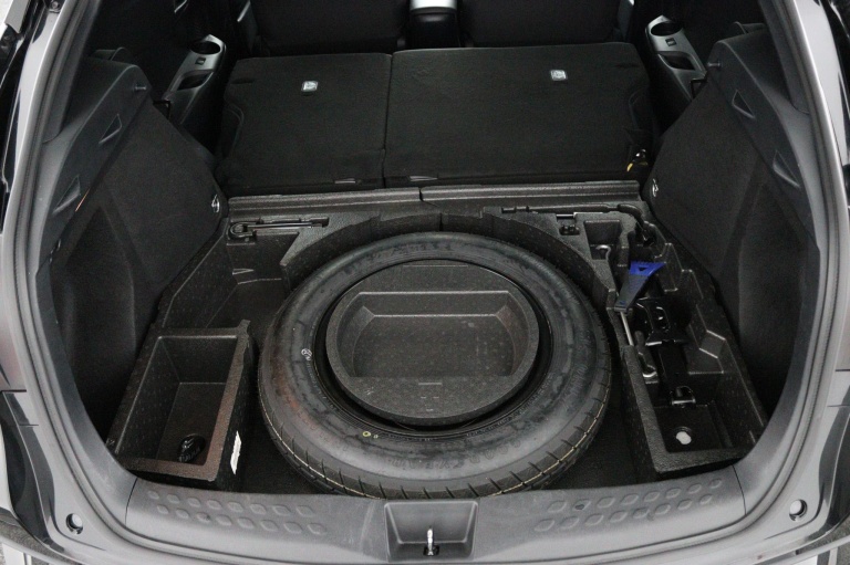 Toyota C-HR - 1.8 Hybrid Energy 33