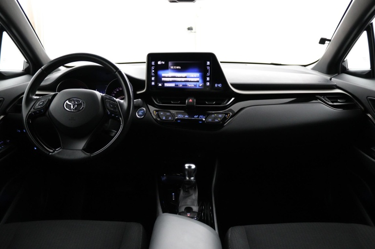 Toyota C-HR - 1.8 Hybrid Energy 4