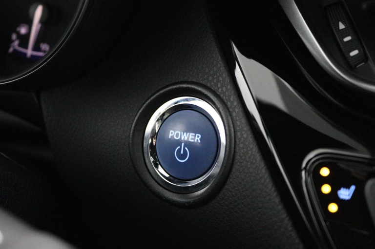 Toyota C-HR - 1.8 Hybrid Energy 43