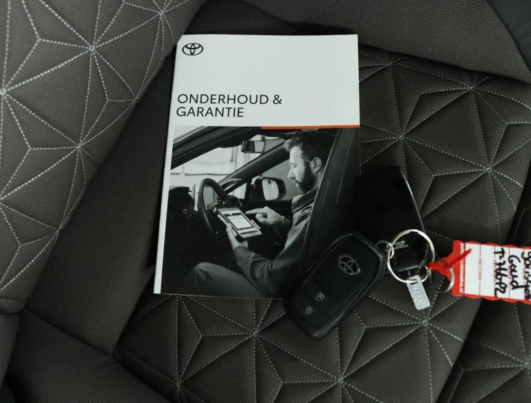 Toyota Yaris Cross - 1.5 Hybrid Executive 11