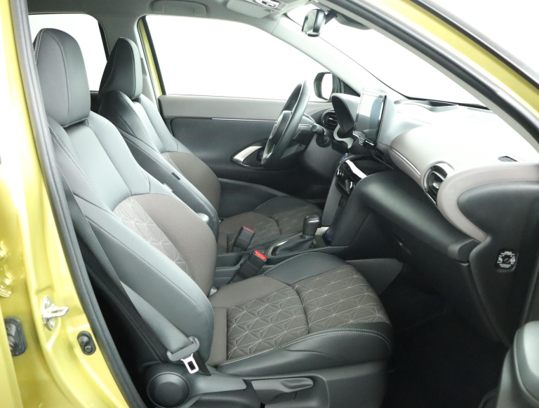 Toyota Yaris Cross - 1.5 Hybrid Executive 22