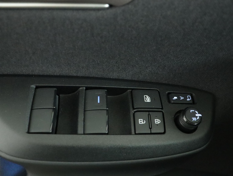 Toyota Yaris Cross - 1.5 Hybrid Executive 29