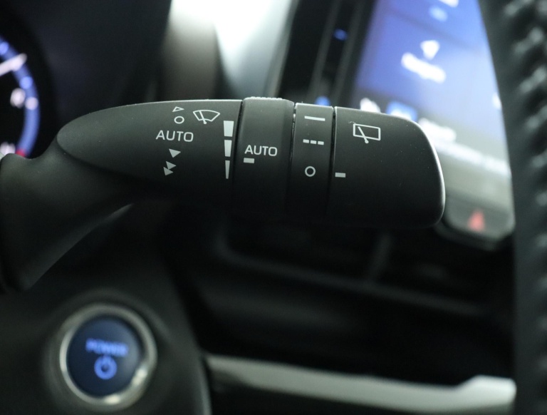 Toyota Yaris Cross - 1.5 Hybrid Executive 32