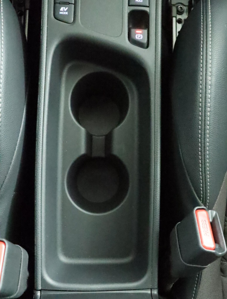 Toyota Yaris Cross - 1.5 Hybrid Executive 58