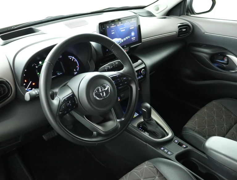 Toyota Yaris Cross - 1.5 Hybrid Executive 61