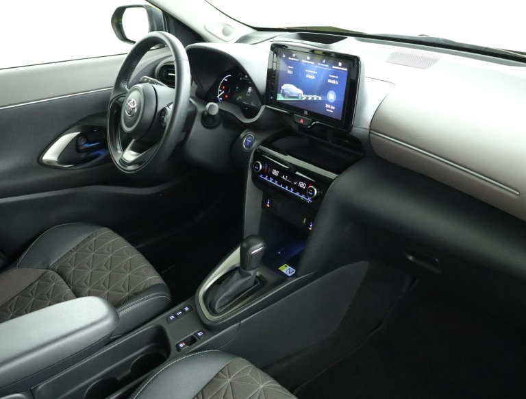 Toyota Yaris Cross - 1.5 Hybrid Executive 63
