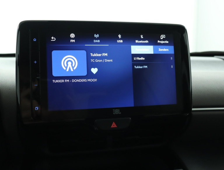 Toyota Yaris Cross - 1.5 Hybrid Executive 8