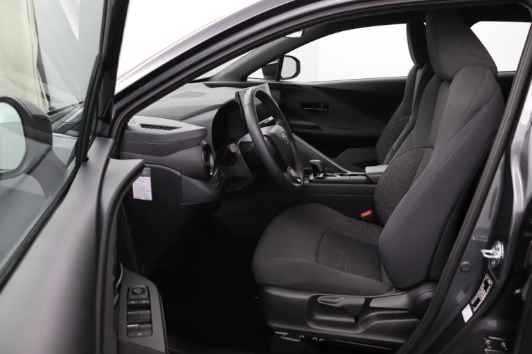 Toyota C-HR - 1.8 Hybrid 140 17