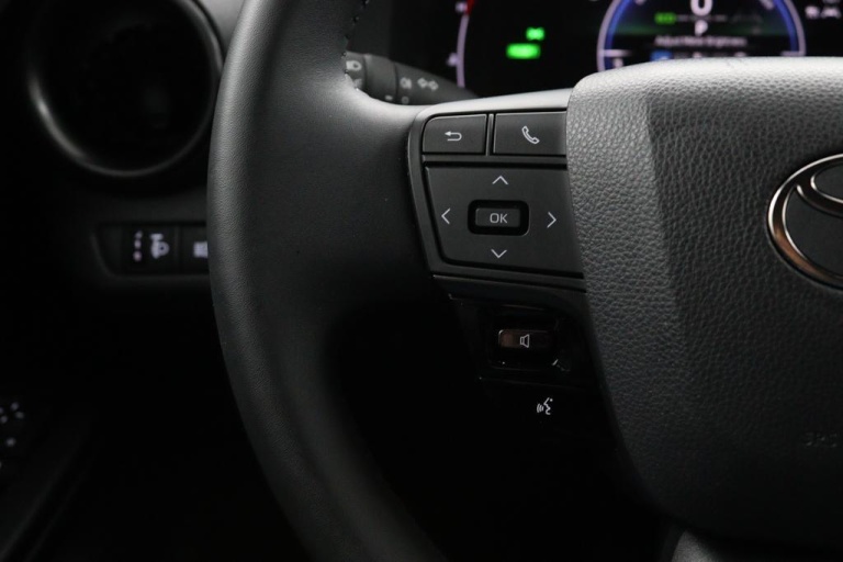 Toyota C-HR - 1.8 Hybrid 140 19