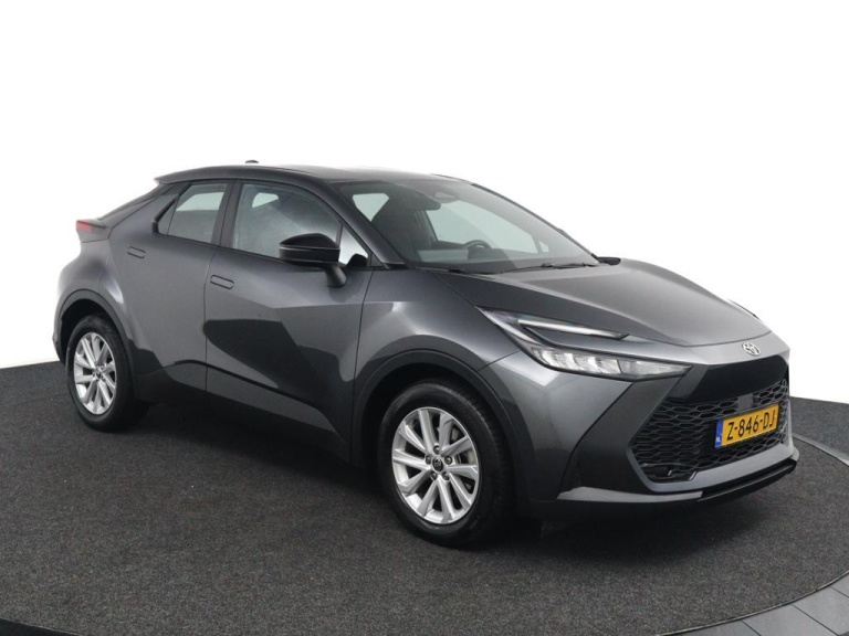 Toyota C-HR - 1.8 Hybrid 140 2