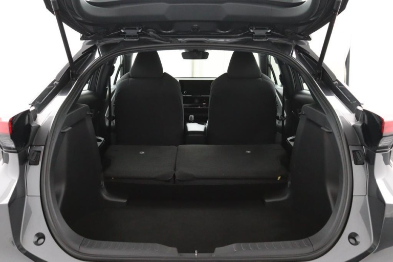 Toyota C-HR - 1.8 Hybrid 140 24